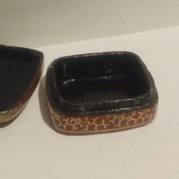 Vintage Kashmir Paper Mache Lacquer Hand Painted Trinket Box - Picture 4 of 4